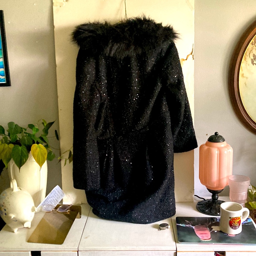 Fancy Rachel Roy Jacket - Picture 2 of 3